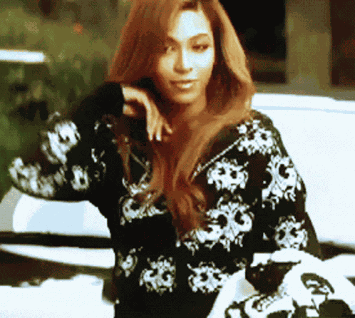 Beyonce Dereon GIF