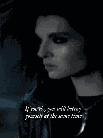 Bill Kaulitz GIF