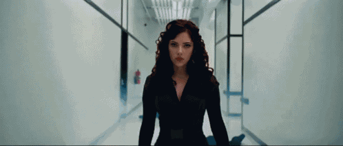 Black Widow Macing A Guard - Iron Man 2 GIF