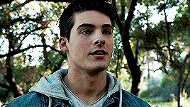 Bobbycotw GIF