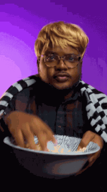 Calebsama Eating Popcorn GIF