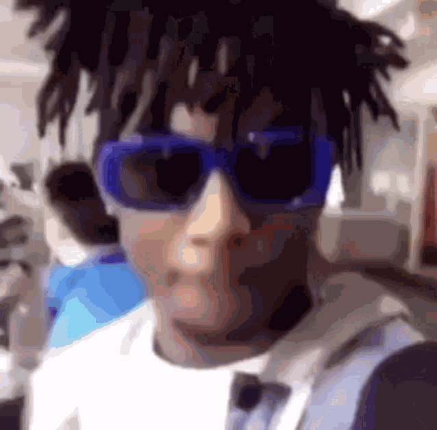 Carti Uzi GIF
