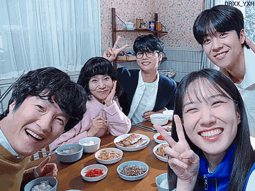 Castaway Diva 무인도의 디바 GIF