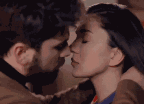 Ceren Yılmaz Alp Navruz GIF