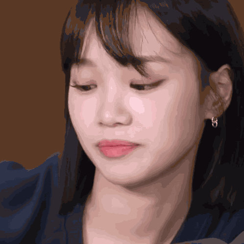 Chaewon Le Sserafim GIF