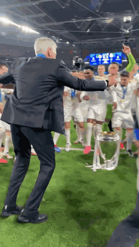 Champions League Vinicius Junior GIF