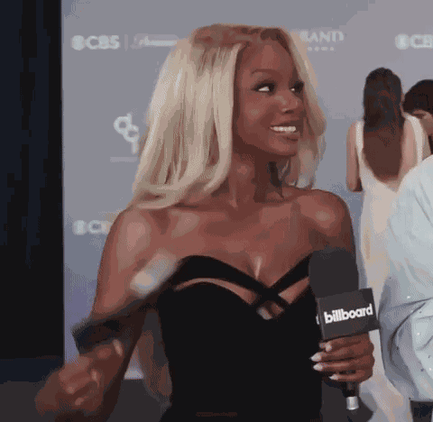 Chelley Fanning Herself GIF