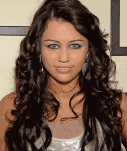 Chrisanto Miley Cyrus GIF