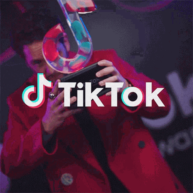 Christopher Uckermann GIF