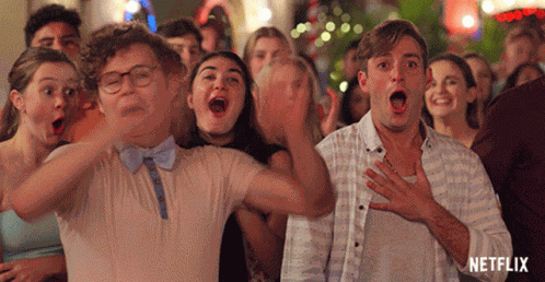 Clapping Ollie GIF