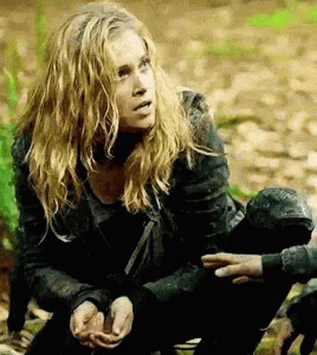 Clarke Griffin The100 GIF