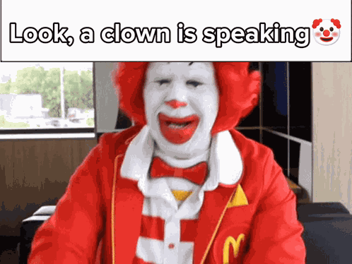 Clown Muki GIF