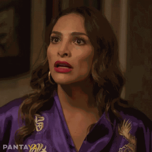 Conmocionada Barbara GIF