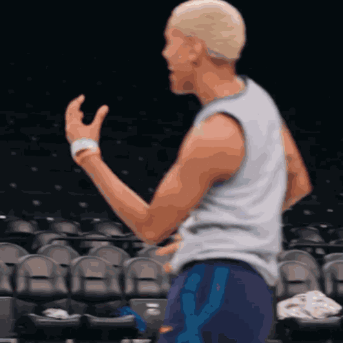 Courtney Williams Minnesota Lynx GIF