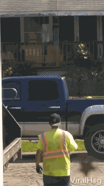 Dancing Bouncing GIF