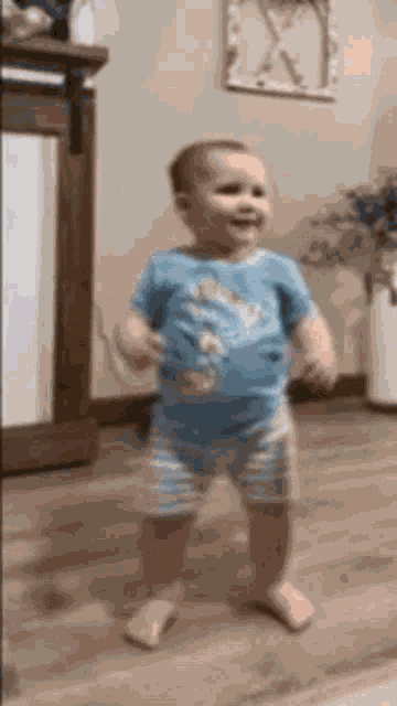 Dancing Dancing Girl GIF