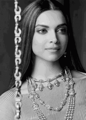 Deepikapadukone GIF