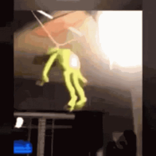 Dinosolostan GIF