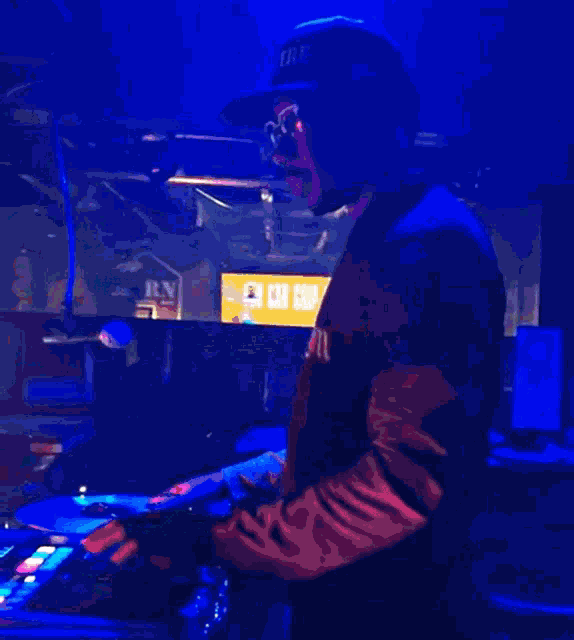Dj Music GIF