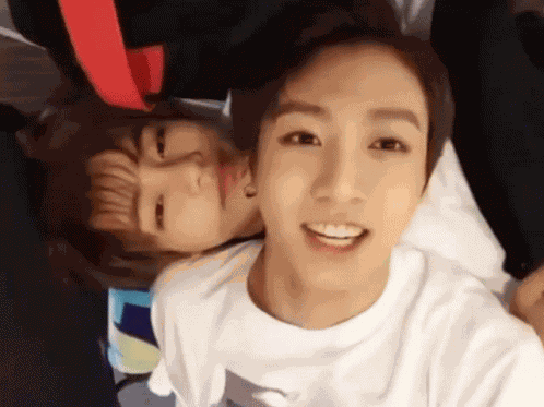 Dynataees Taekook GIF