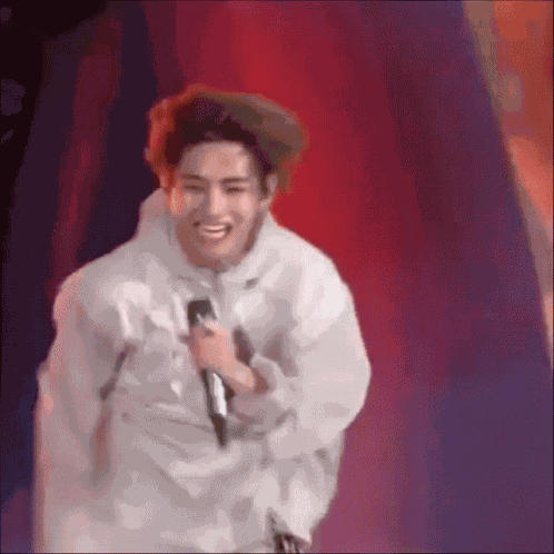 Dynataees Taekook GIF