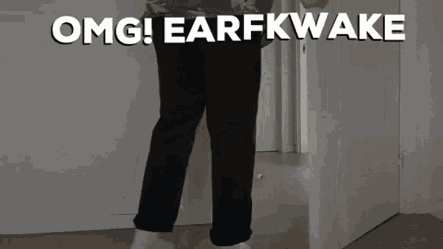 Earthquake Holger GIF