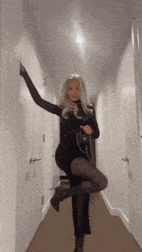 Elsa Jean GIF