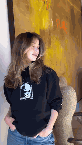 Emily Rudd Pretty Girl GIF