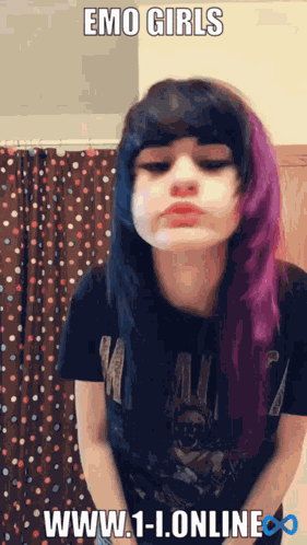 Emo Girls Pics GIF