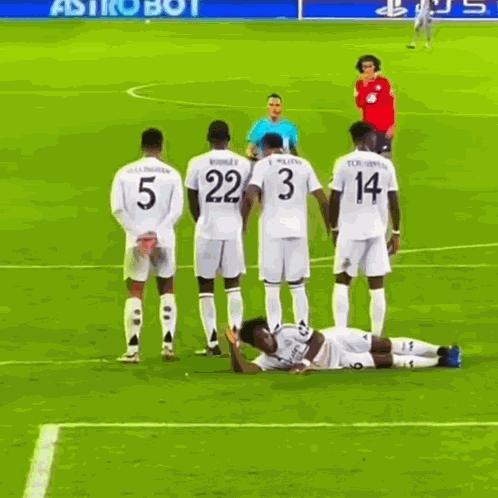Endrick Bobby Charlton GIF