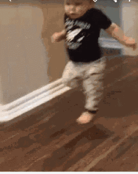 Enfant Balthazar GIF