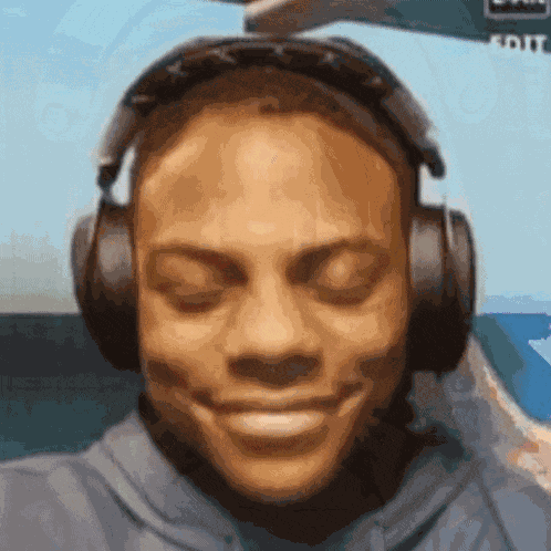 Estelle Speed Estelle Ishowspeed GIF