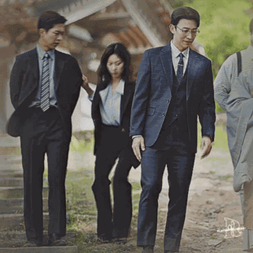 Extraordinary Attorney Woo Kwon Minwoo GIF