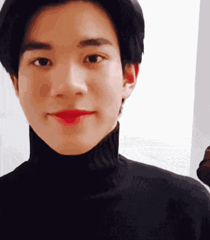 Fourth Nattawat Smirk Fotfot Handsome GIF