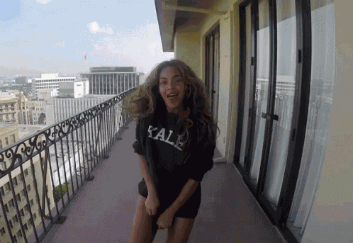 Funny Dance - Beyonce GIF