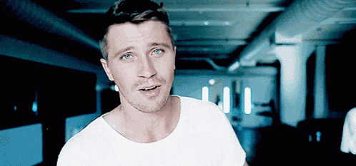 Garrett Hedlund GIF