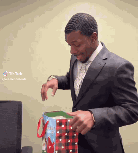 Gift-punch GIF