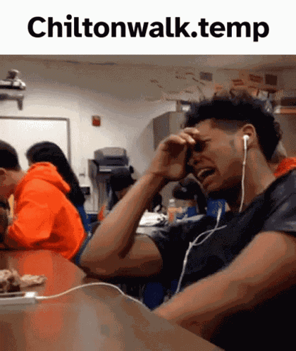 Graham Kartna Chiltonwalk GIF