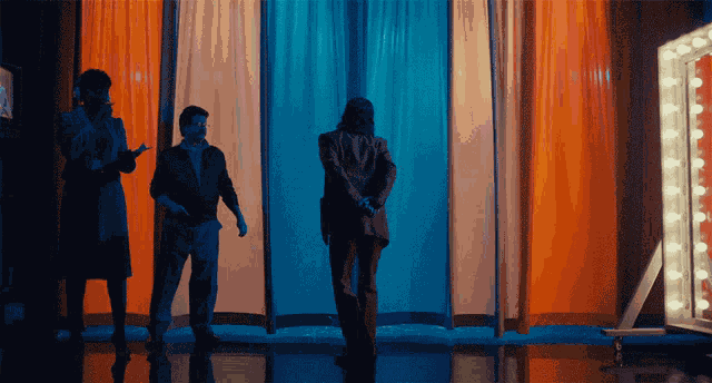 Grand Entrance Its Showtime GIF