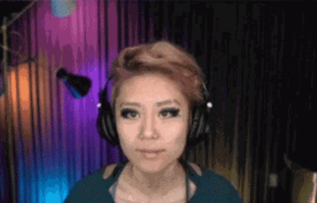 Groovy In The Groove GIF