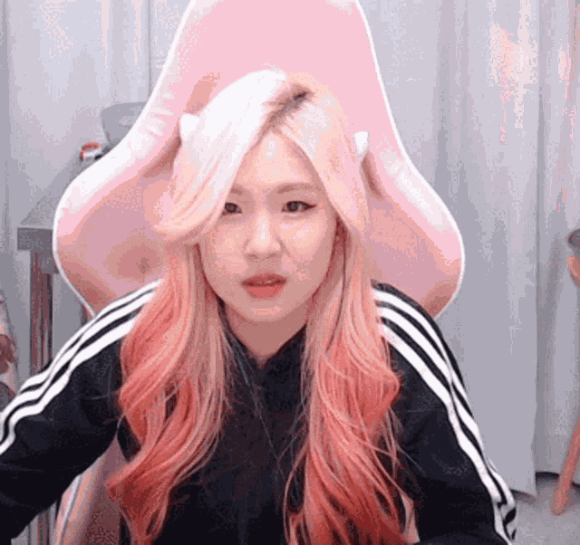 Hachubby Horror GIF