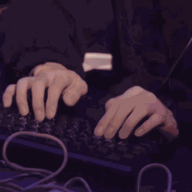 Hacker Jin Computer Jin Ioveevante GIF