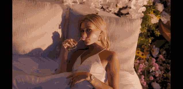 Hailey Rhode Bieber Justin GIF