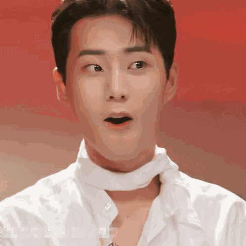 Hand Over Mouth Hand On Mouth GIF