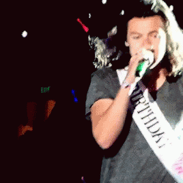 Harry Styles GIF