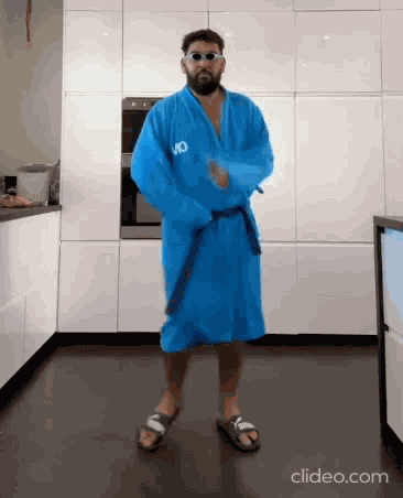 Henni Mohamed Henni GIF