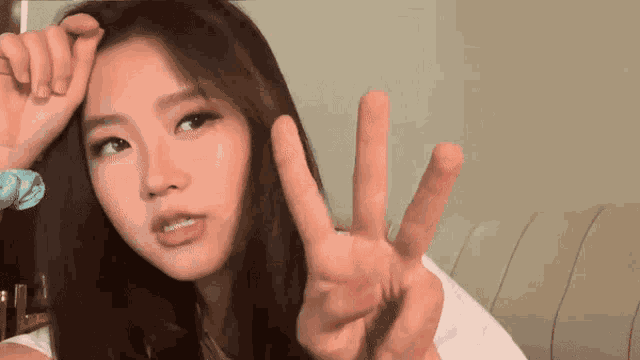 Heyoon Jhbr GIF
