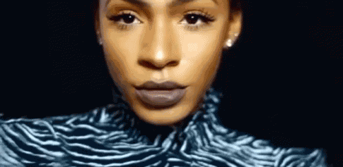 Hoje Eu To Indecente, Anitta, Olhar Sensual GIF