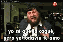 Hombre De Barba Y Traje En Tv Pide Perdon A Su Amor GIF