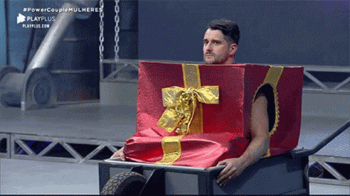 Homem Embrulhado Power Couple Brasil GIF